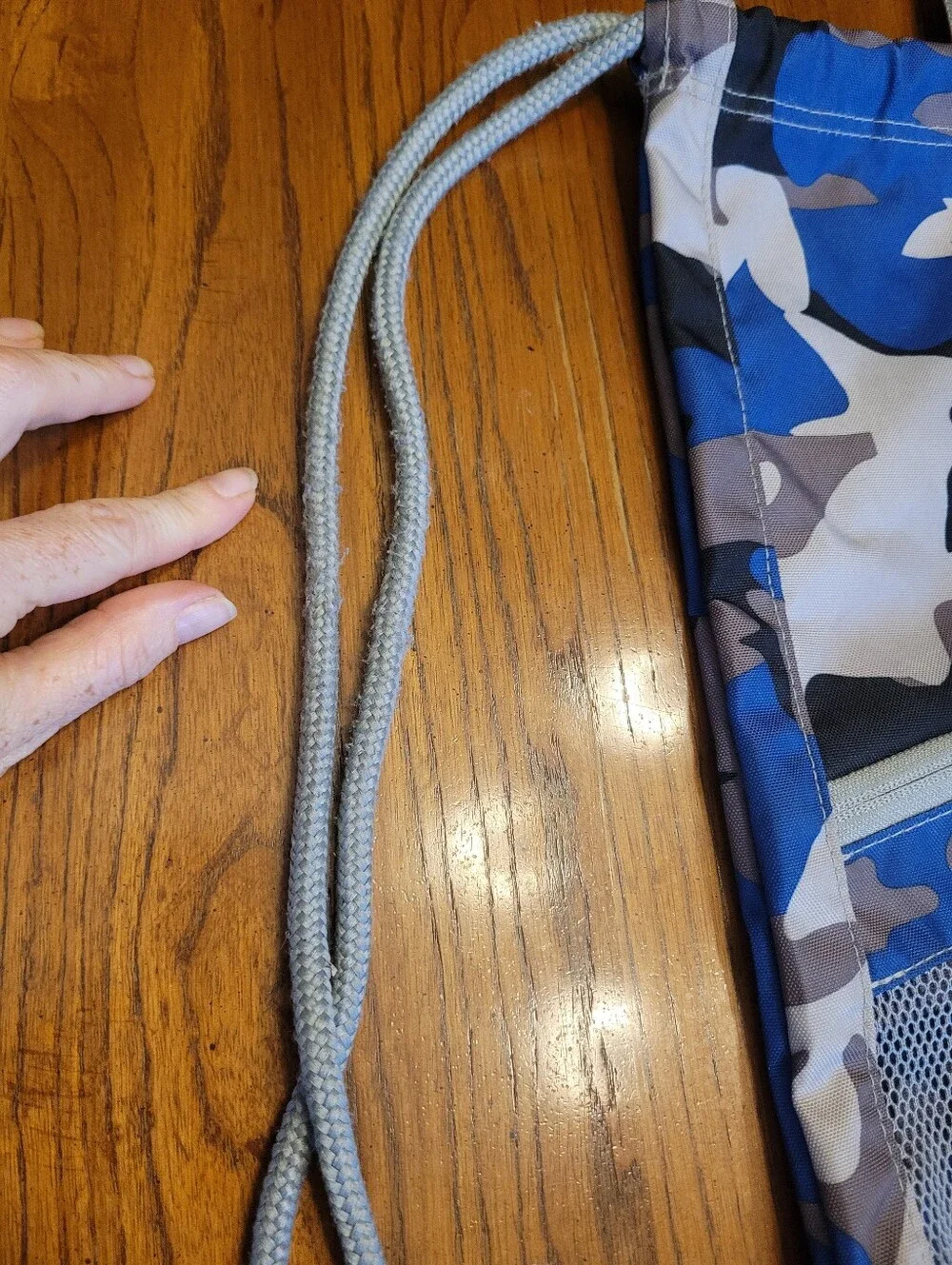 L.L. Bean Everyday Kids Camo Drawstring Bag Mesh Pocket Blue.